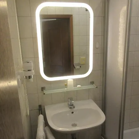 Hotell Wachau Klagenfurt am Woerthersee